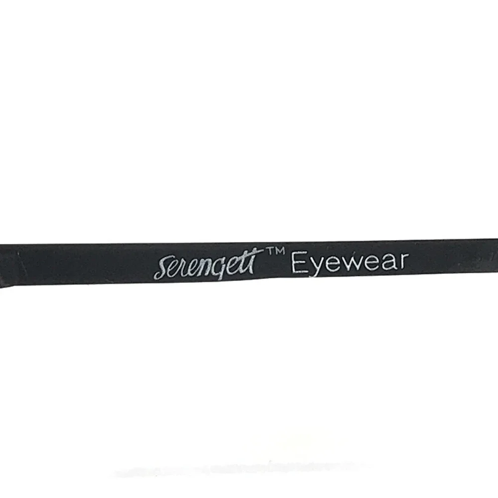 Vintage Serengeti Sunglasses Mens Matte Black Simba Species w/ Gray Photochromic